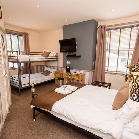 Dimple Well Lodge Hotel Wakefield Εξωτερικό φωτογραφία