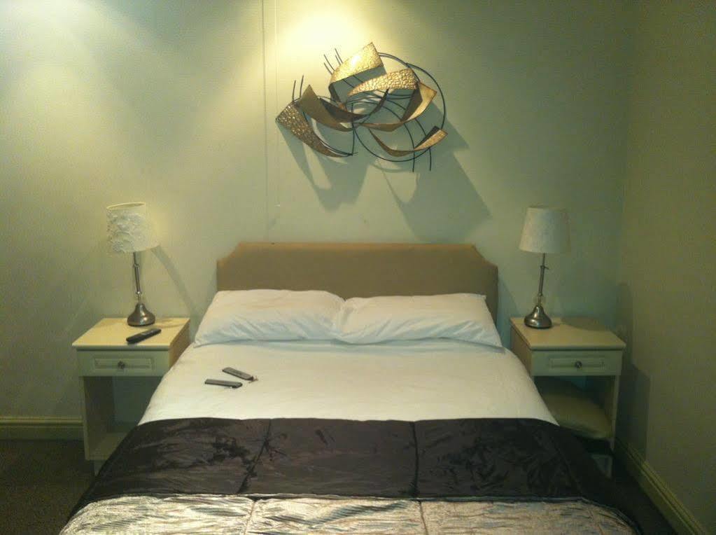 Dimple Well Lodge Hotel Wakefield Εξωτερικό φωτογραφία
