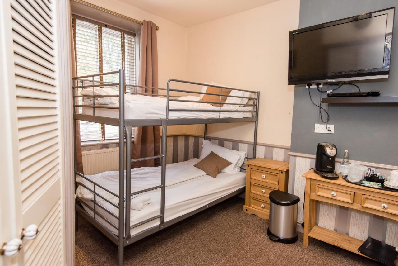 Dimple Well Lodge Hotel Wakefield Εξωτερικό φωτογραφία